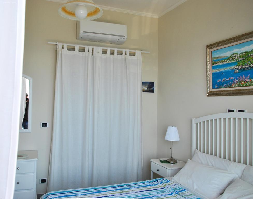 Taorminaxos Wonderful Seaview Appartement Giardini-Naxos Buitenkant foto