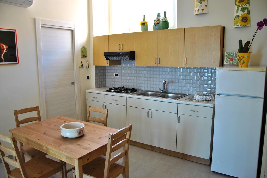 Taorminaxos Wonderful Seaview Appartement Giardini-Naxos Buitenkant foto
